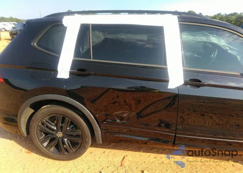 2022 Volkswagen Tiguan 2.0T Se R-Line Black z USA, uszkodzony, nr VIN 3VVCB7AX0NM058630